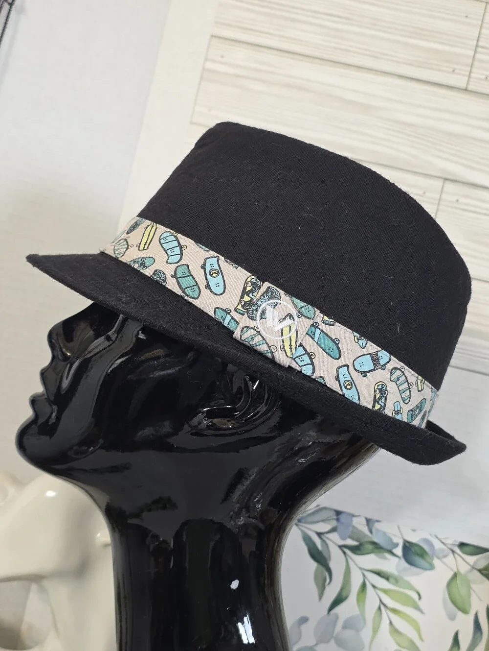 Black Youth Fedora Hat Skateboards Pattern Band Size 4-16 Unisex